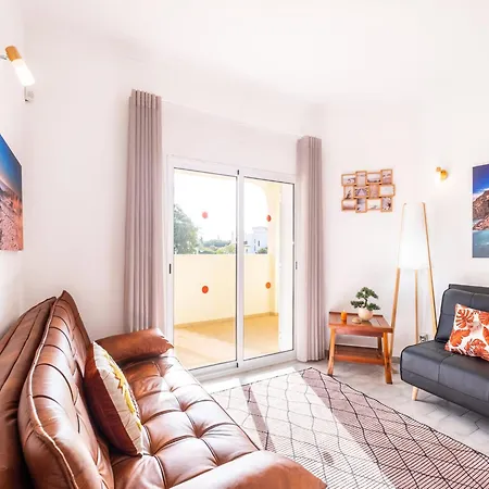 Villa In Gale Near Golden Sandy Beaches וילה *