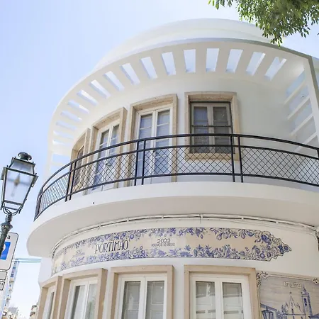 Villa In Gale Near Golden Sandy Beaches וילה *