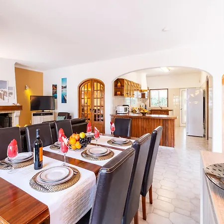 With Swimming Pool Villa Albufeira